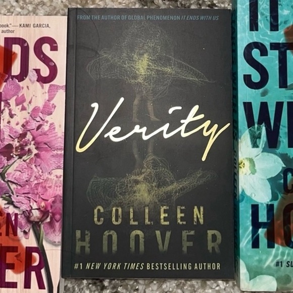 Verity by Colleen Hoover - Picture 2 of 2